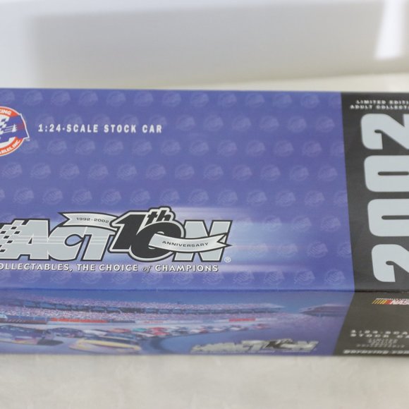 Action 1/24 Scale #55 Hamilton 2002 Monte Carlo Marvin The Martian Nascar - Picture 7 of 14